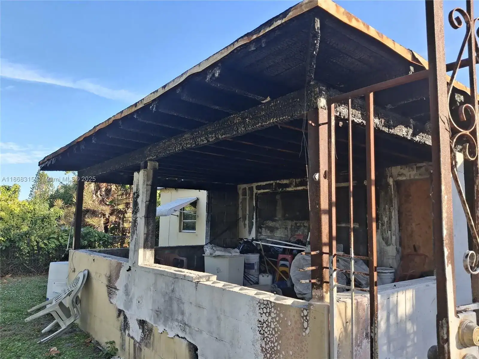 1561 NW 131st St, Miami FL 33167 photo 4