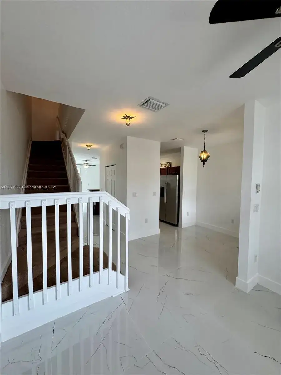 2853 SE 1st Dr # 4, Homestead FL 33033 photo 4