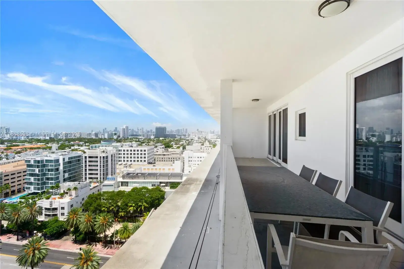 100 Lincoln Rd, Miami Beach FL 33139 photo 2