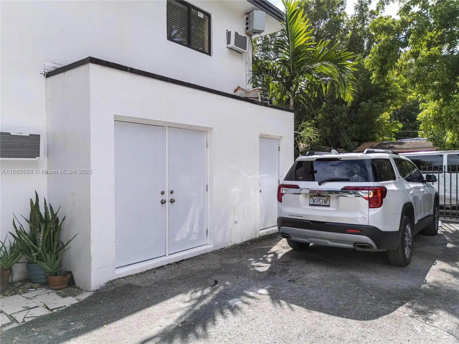 131 NE 77th St, Miami FL 33138 photo 4