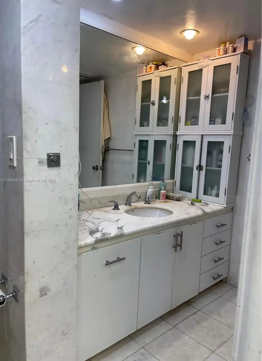 1501 NE Miami Gardens Dr # 356, Miami FL 33179 photo 2