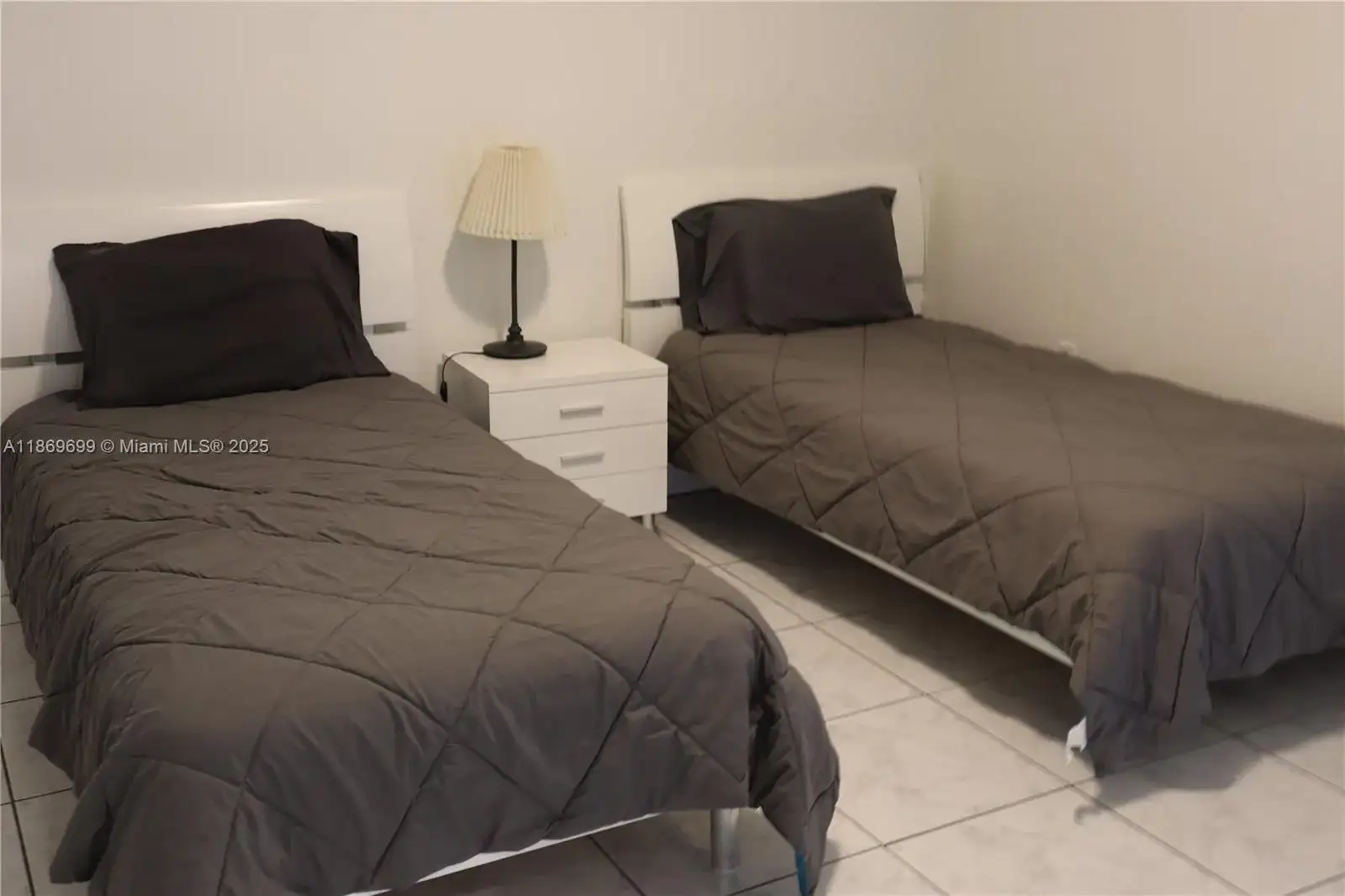 17801 N Bay Rd # 203, Sunny Isles Beach FL 33160 photo 5