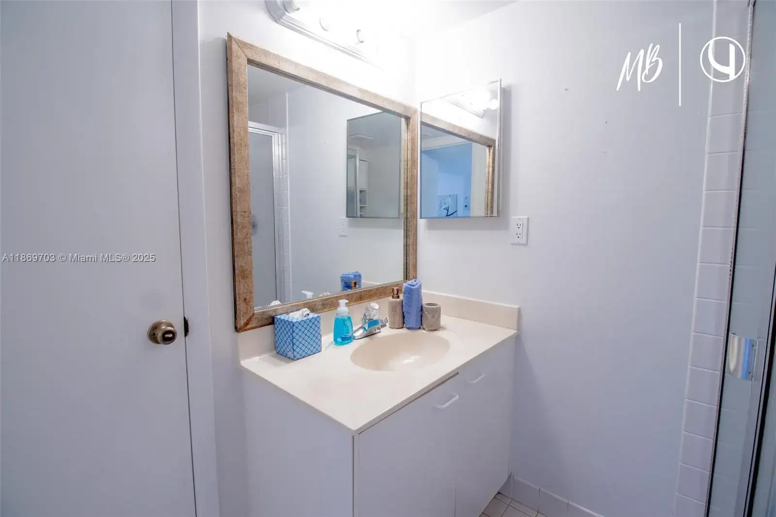 17801 N Bay Rd # 410, Sunny Isles Beach FL 33160 photo 2