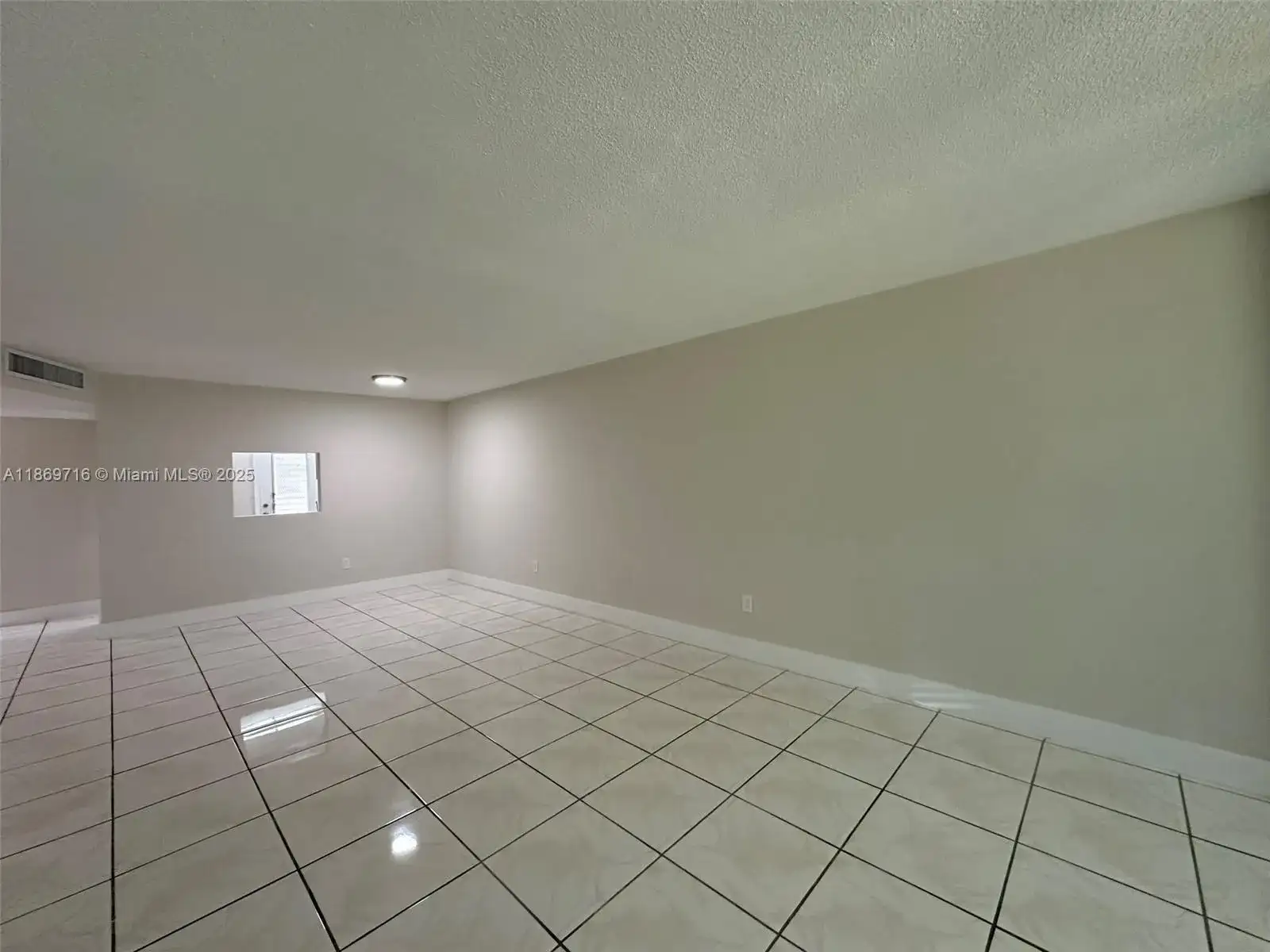 1501 NE 191st St # C108, Miami FL 33179 photo 3
