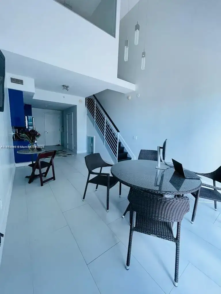 60 SW 13th St # 3606, Miami FL 33130 photo 4