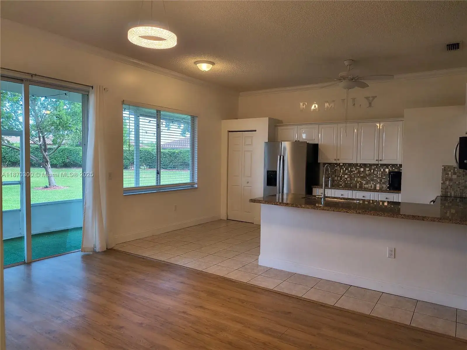 440 SE 25th Dr, Homestead FL 33033 photo 3