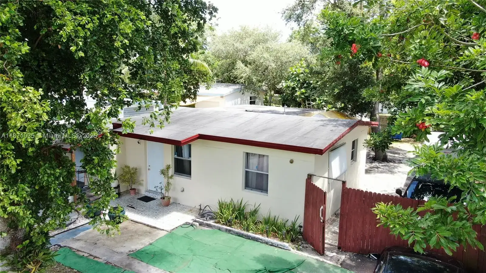 3611 SW 47th Ave, West Park FL 33023 photo 5
