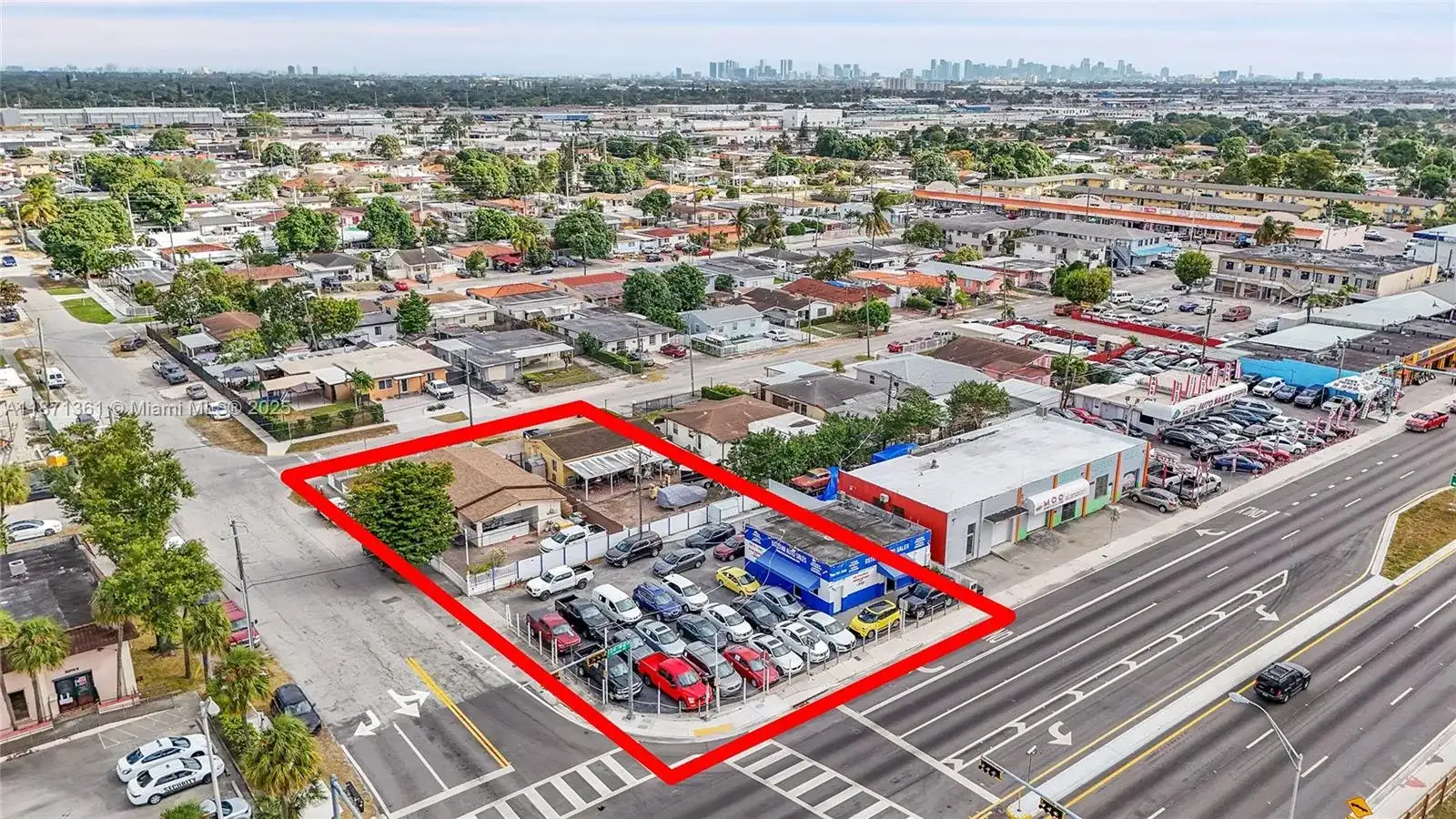 4265 E 8th Ave, Hialeah FL 33013 photo 3