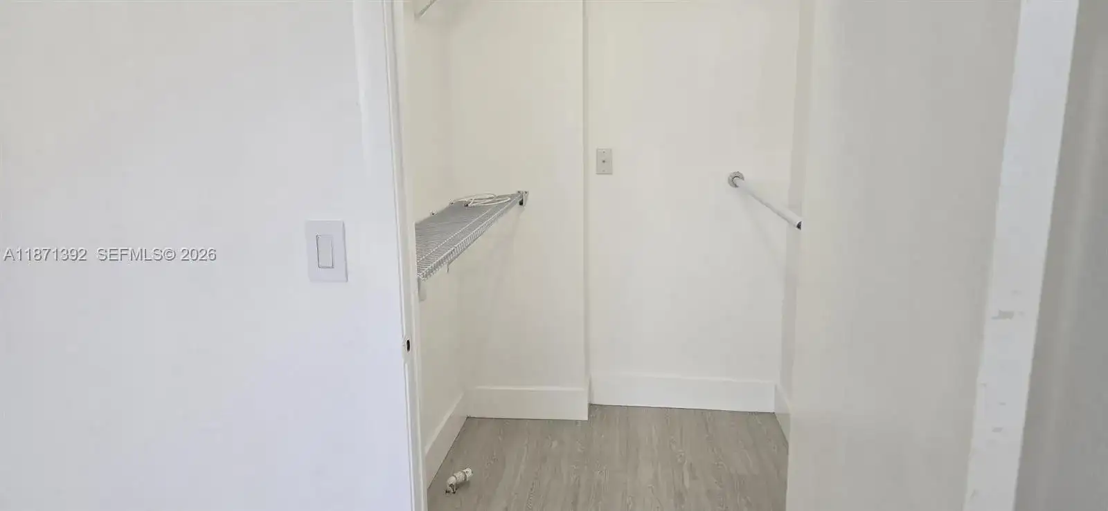 8323 NW LAKE DR. # 404, Doral FL 33166 photo 5