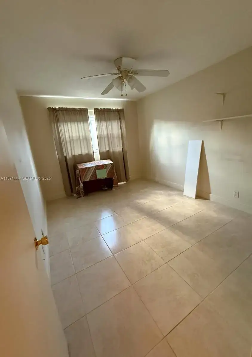 2905 Pierce St # 17, Hollywood FL 33020 photo 5