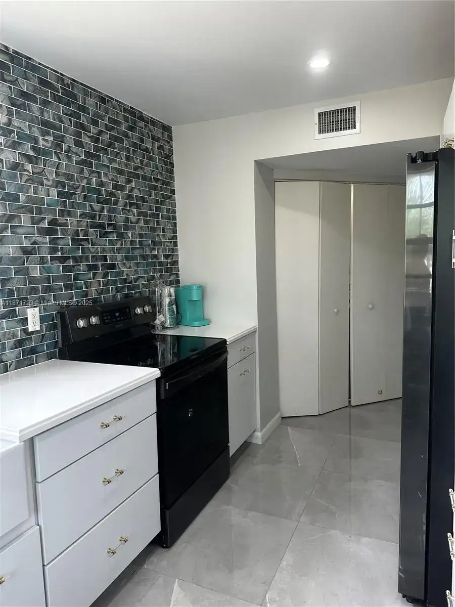 2508 SE 19th Pl # A, Homestead FL 33035 photo 5