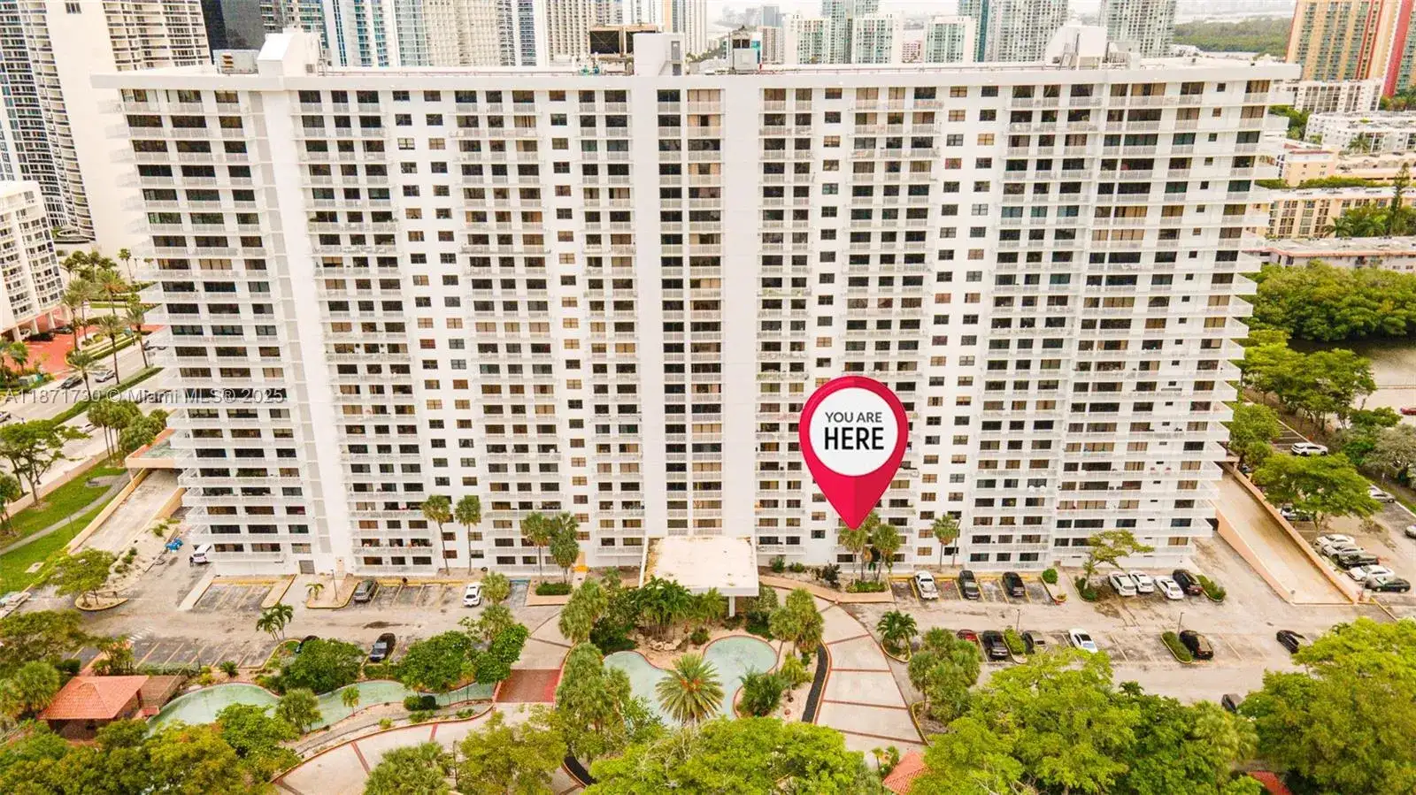 210 174th St # 312, Sunny Isles Beach FL 33160 photo 3
