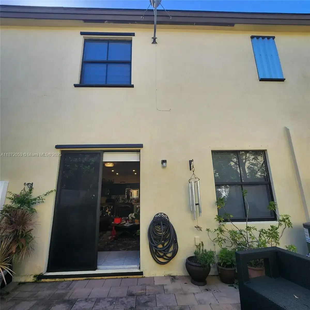 10387 W 33rd Ln, Hialeah FL 33018 photo 5