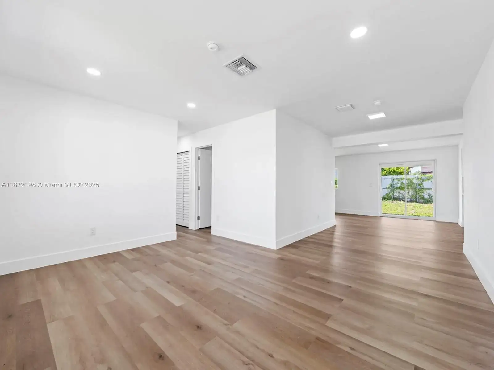 10530 SW 146th St, Miami FL 33176 photo 4