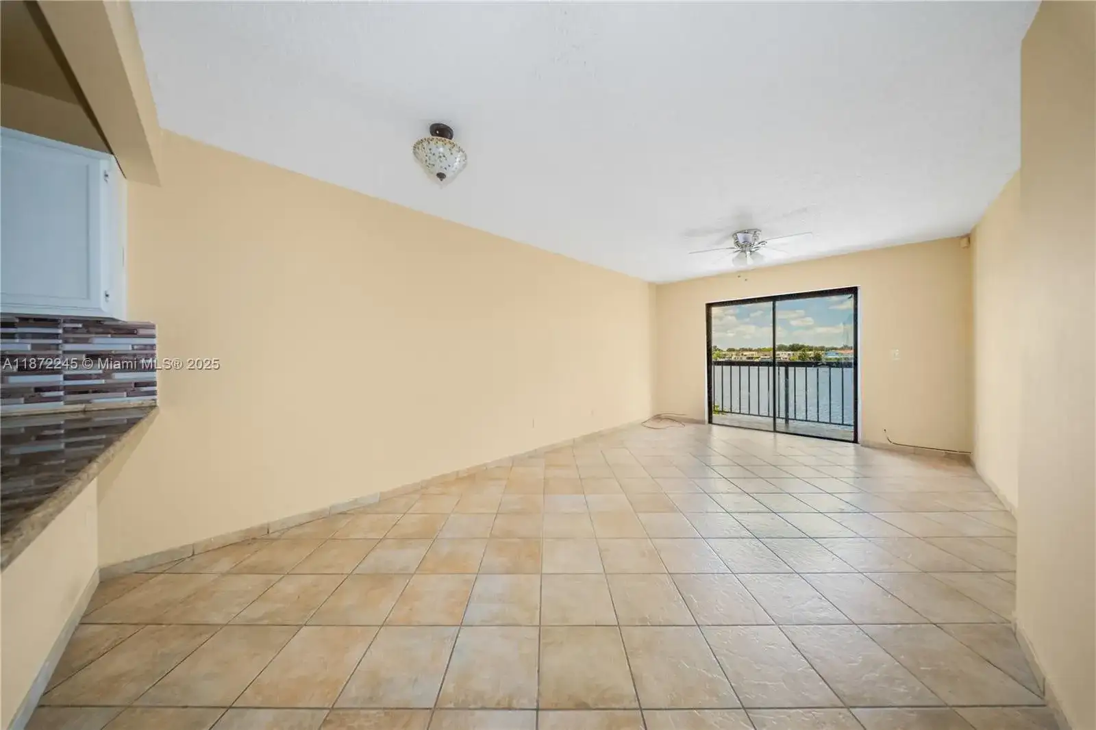 5689 W 28th Ave # 5689, Hialeah FL 33016 photo 3