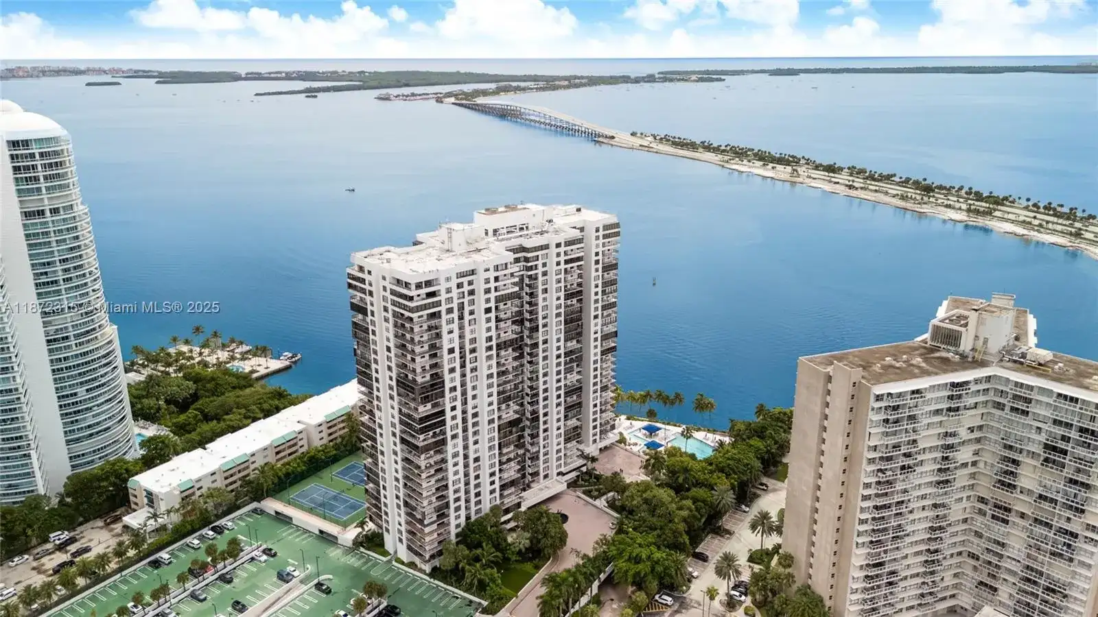 2333 Brickell Ave # 1406, Miami FL 33129 photo 2