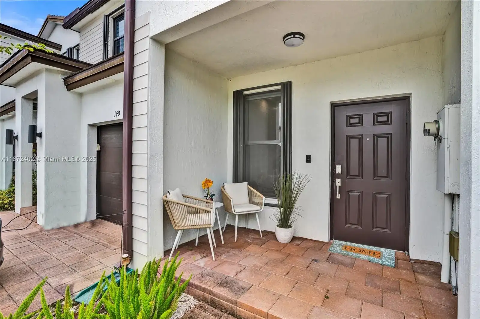 136 SW 185th Way, Pembroke Pines FL 33029 photo 2