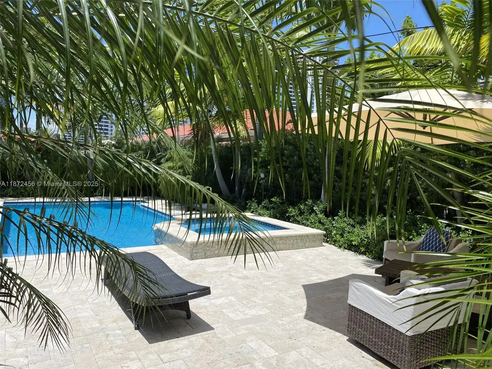 343 190th St, Sunny Isles Beach FL 33160 photo 4
