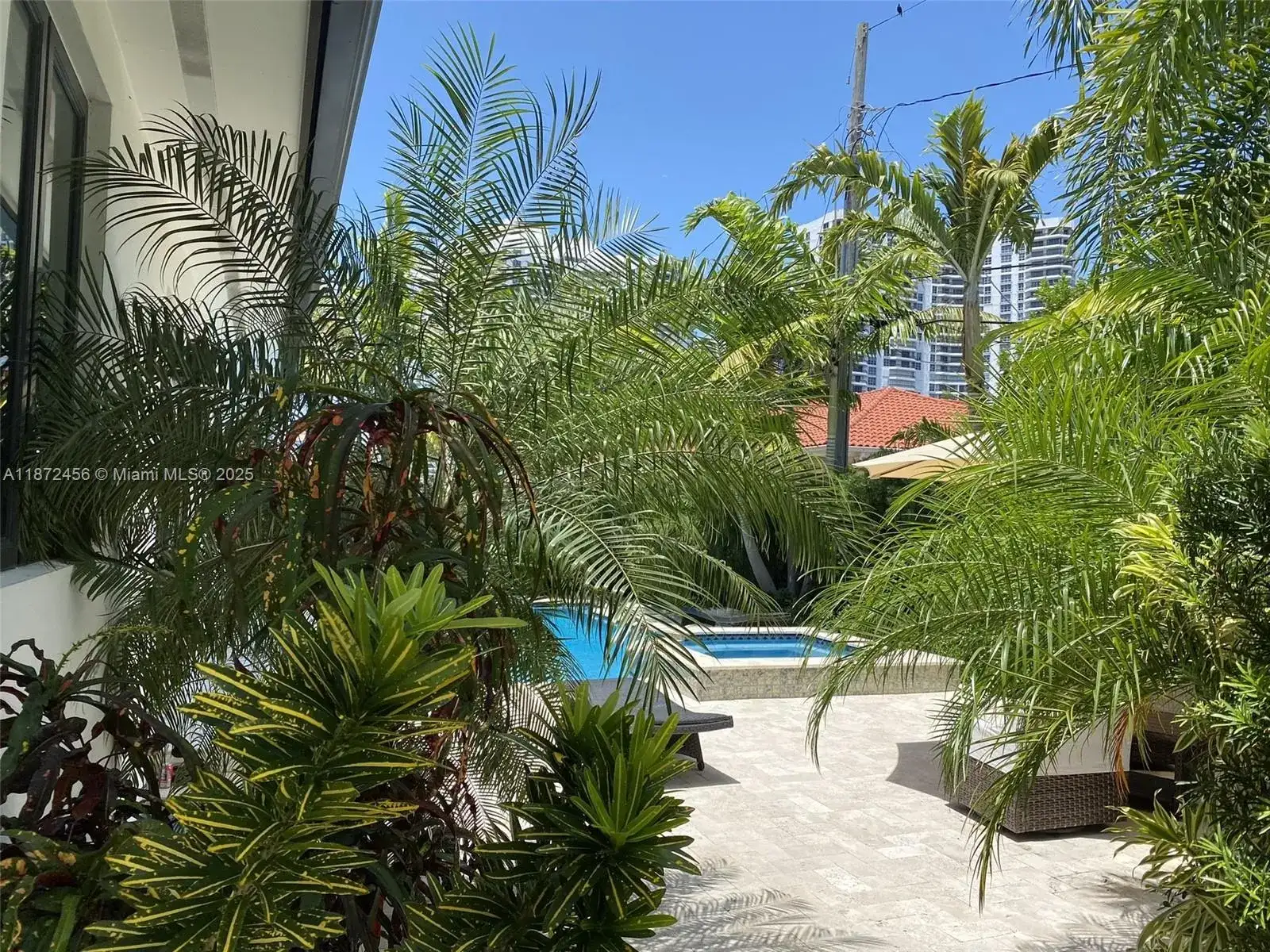 343 190th St, Sunny Isles Beach FL 33160 photo 5