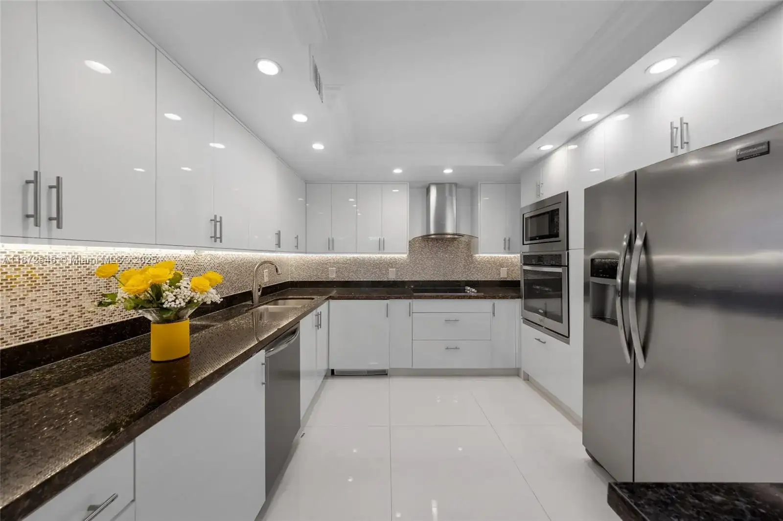 9801 Collins Ave # 5Q, Bal Harbour FL 33154 photo 3