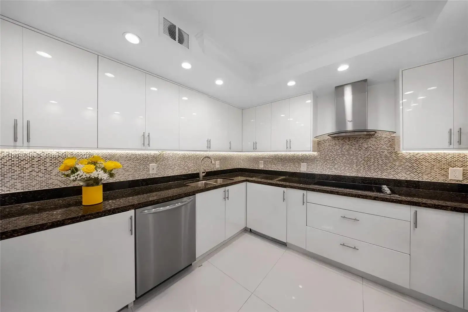 9801 Collins Ave # 5Q, Bal Harbour FL 33154 photo 5