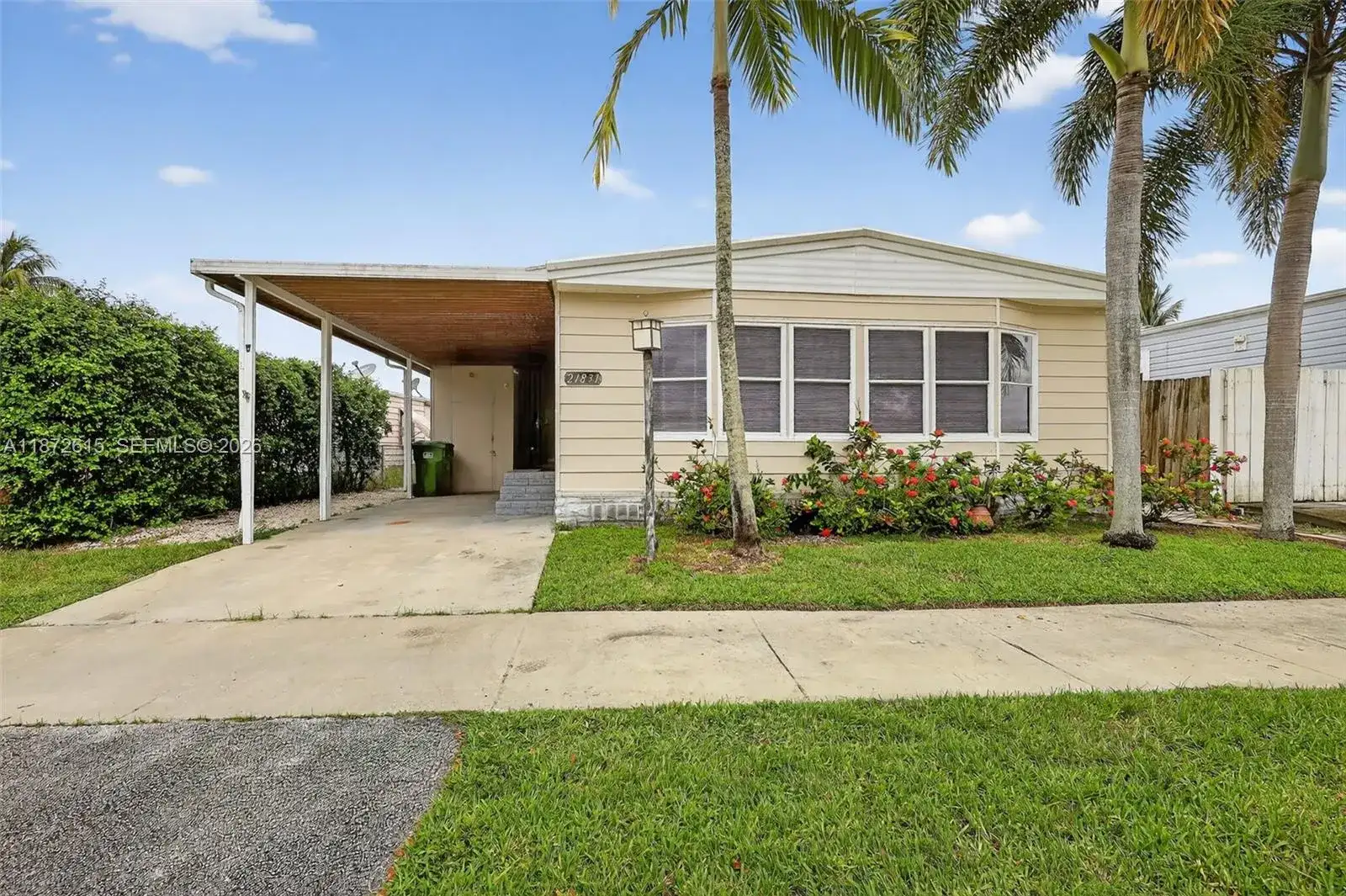21831 S Heritage Cir, Pembroke Pines FL 33029 photo 3
