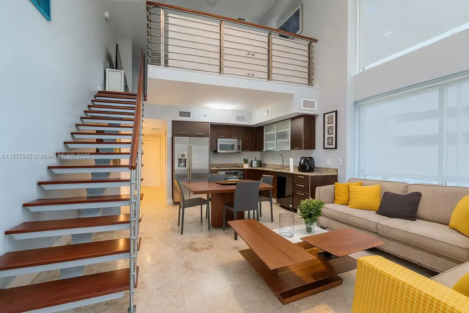 41 SE 5th St # 602, Miami FL 33131 photo 4