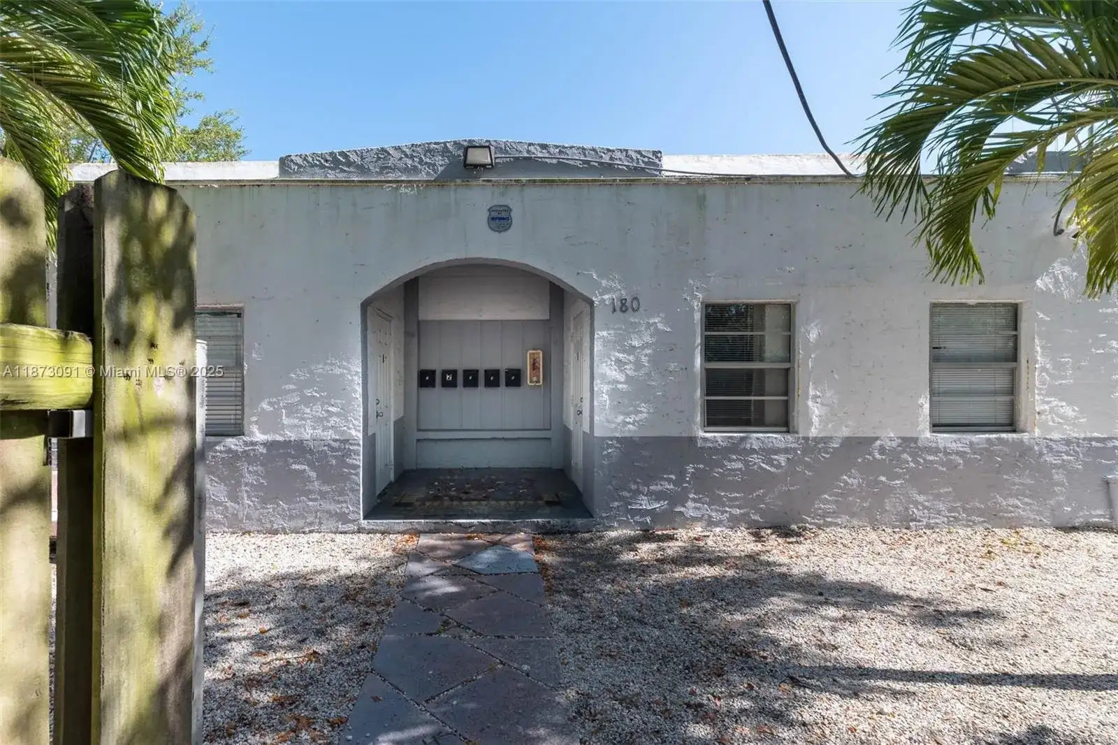 180 NW 59th St, Miami FL 33127 photo 2