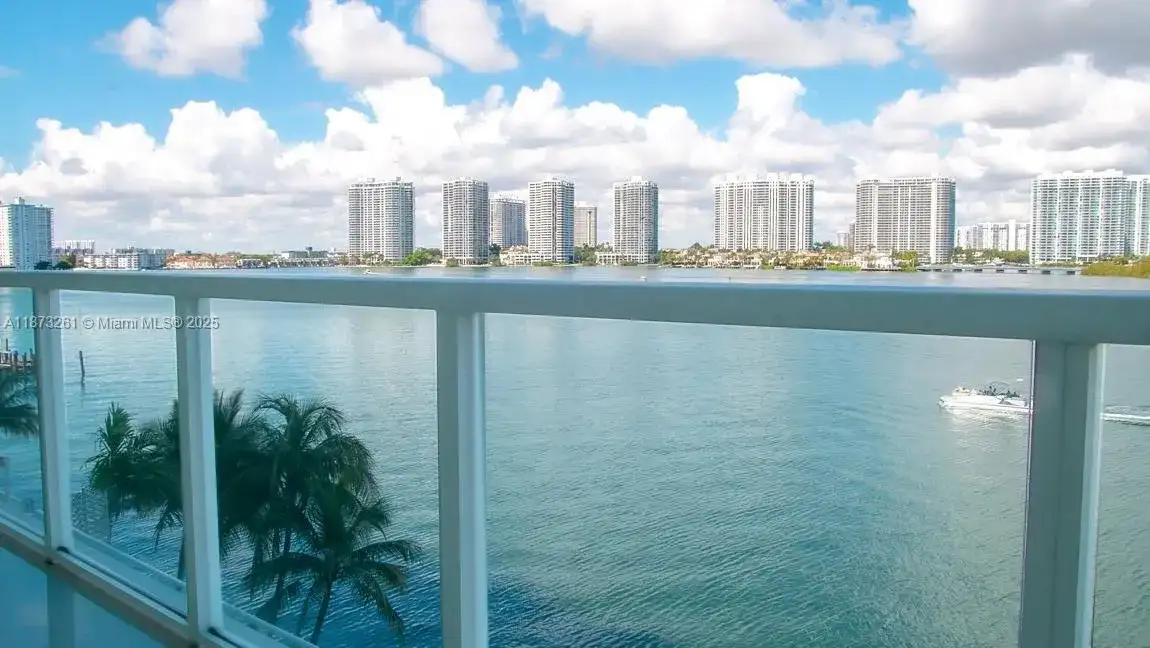 18100 N Bay Rd # 509, Sunny Isles Beach FL 33160 photo 3
