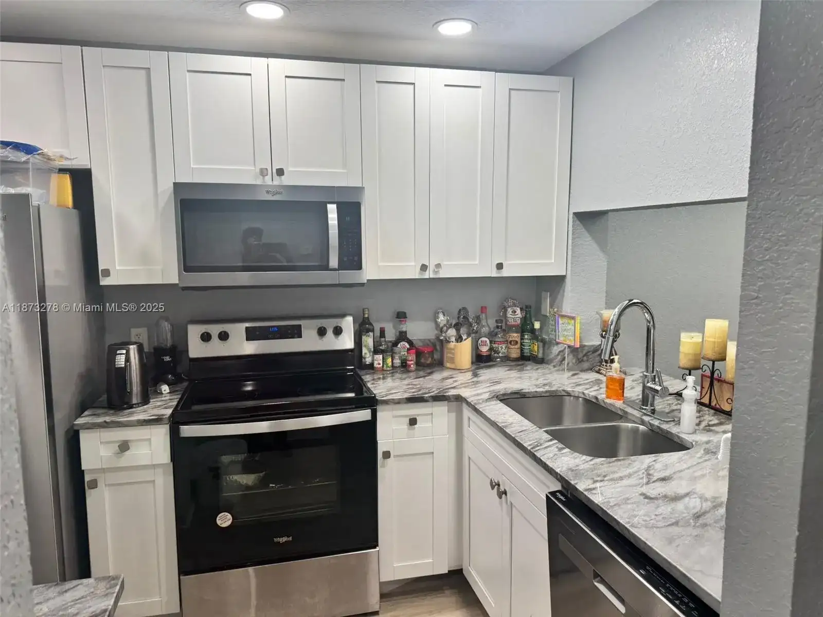 10332 Sunrise Lakes Blvd # 106, Sunrise FL 33322 photo 5