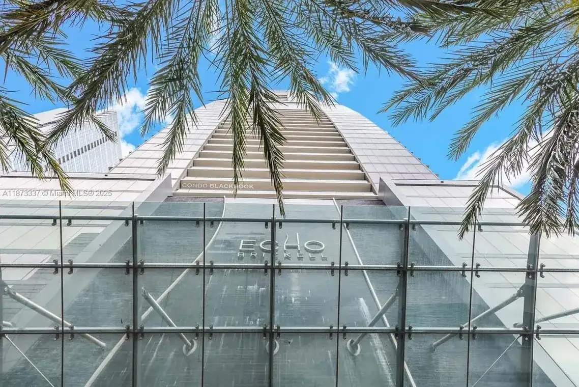 1451 Brickell Ave # 2706, Miami FL 33131 photo 2