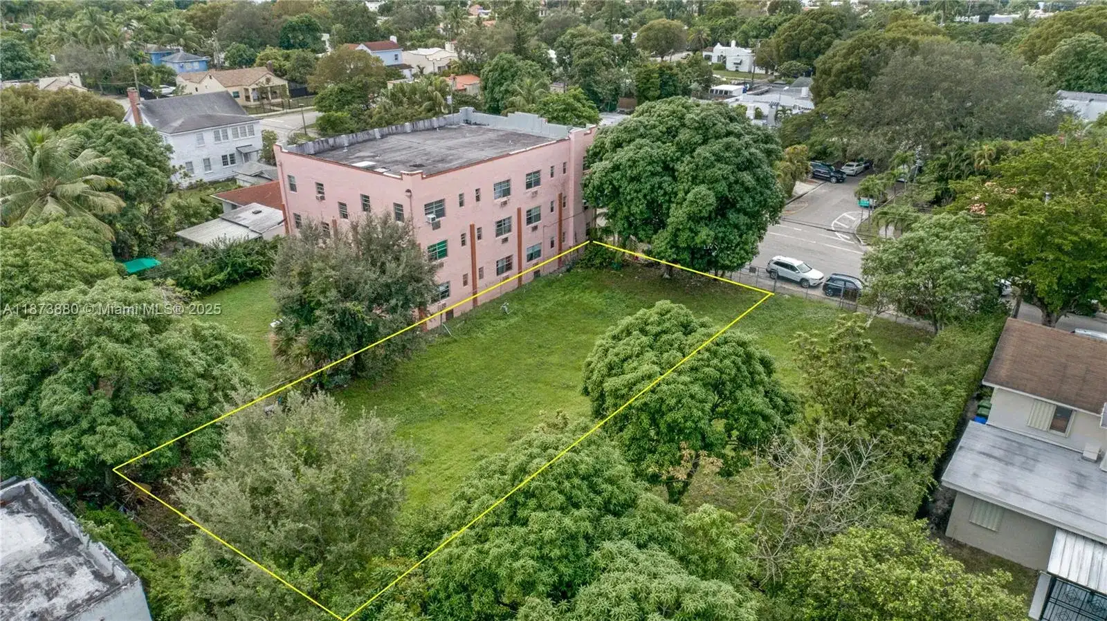 1001 SW 15th Ave, Miami FL 33135 photo 2