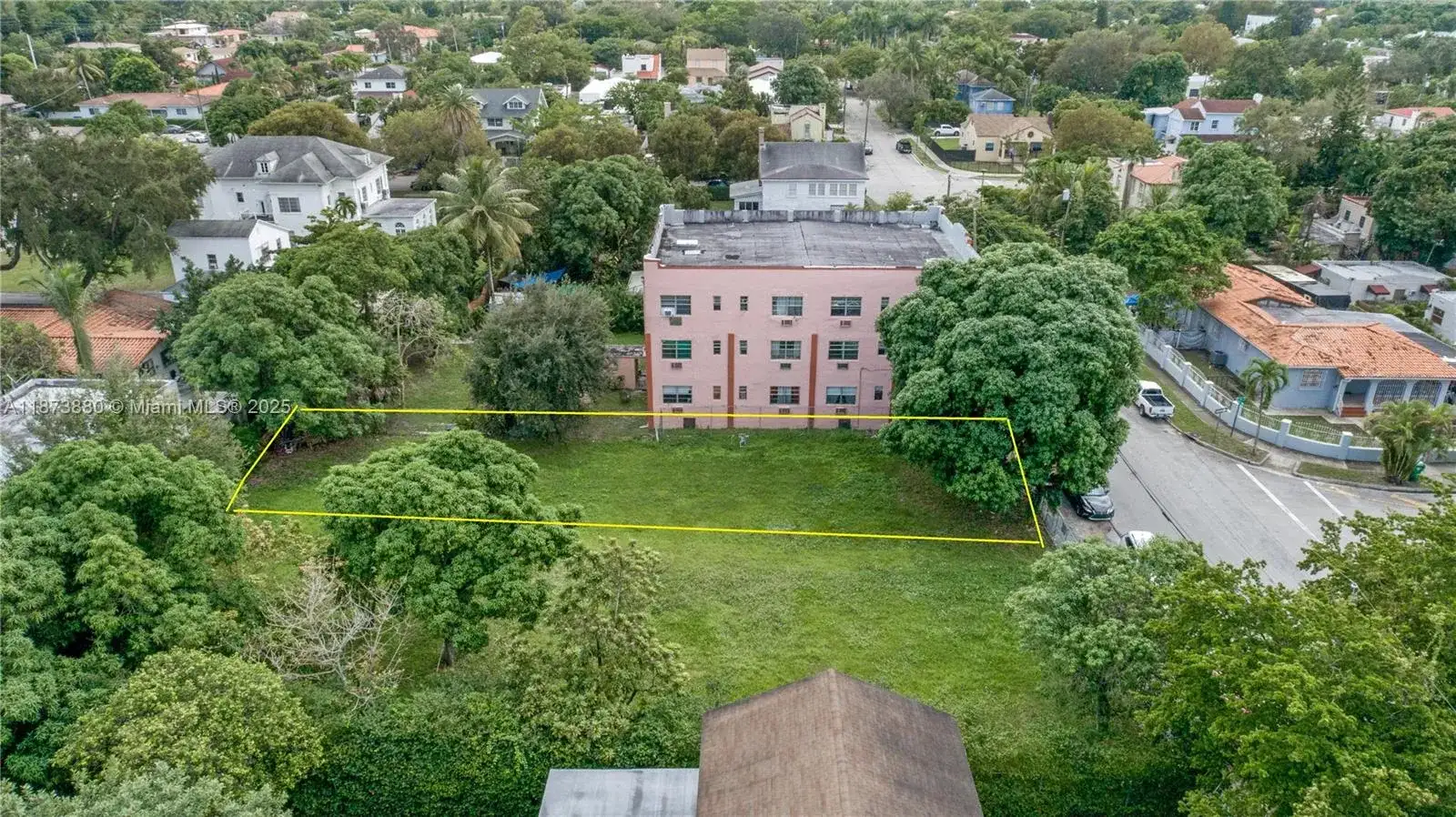 1001 SW 15th Ave, Miami FL 33135 photo 3