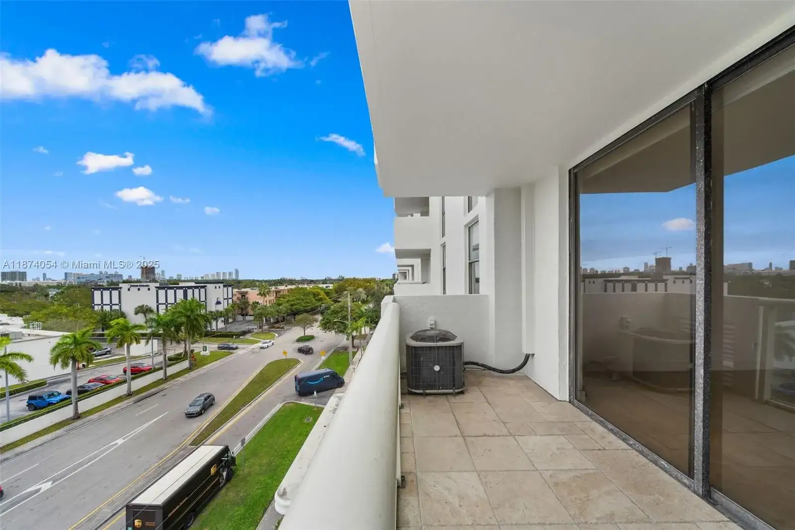 13499 Biscayne Blvd # 503, North Miami FL 33181 photo 4