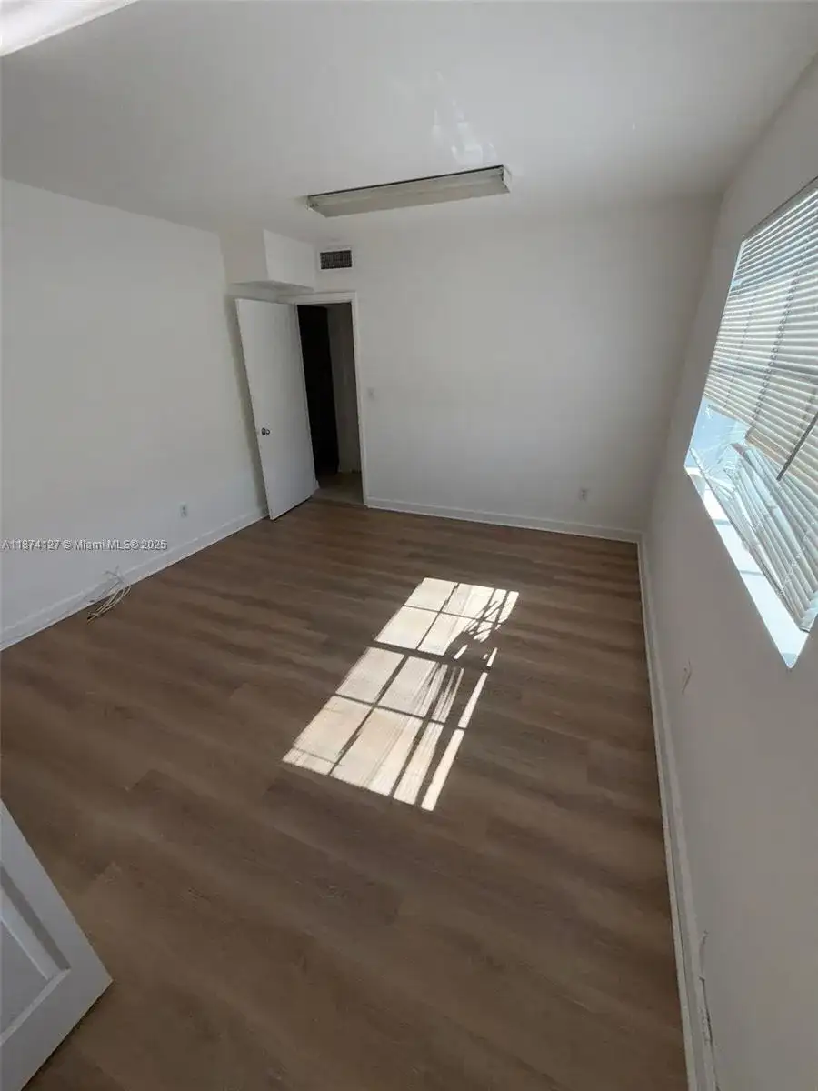 13700 NE 6th Ave # 201, North Miami FL 33161 photo 2