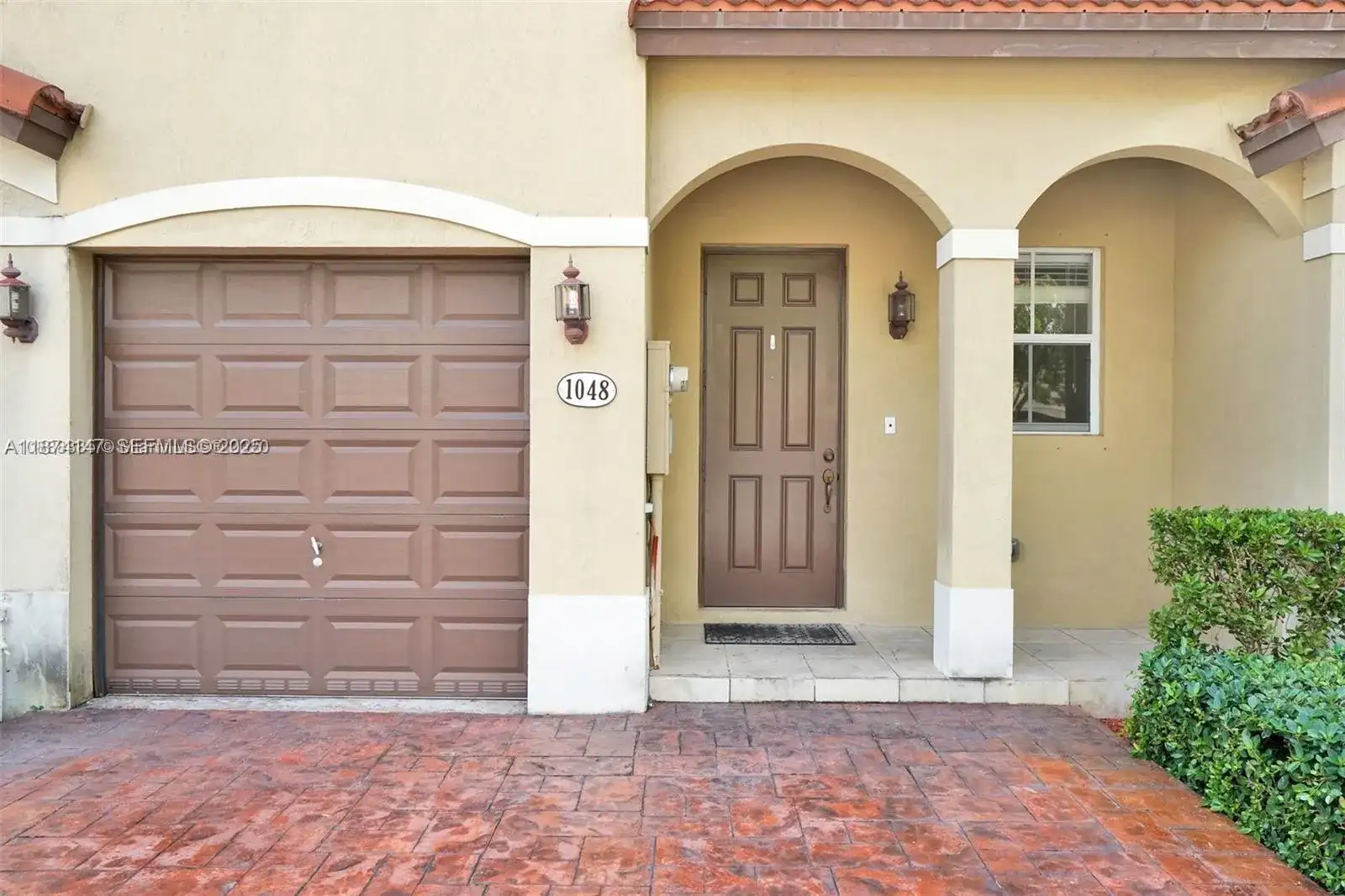1048 NE 208th St # 0, Miami FL 33179 photo 4