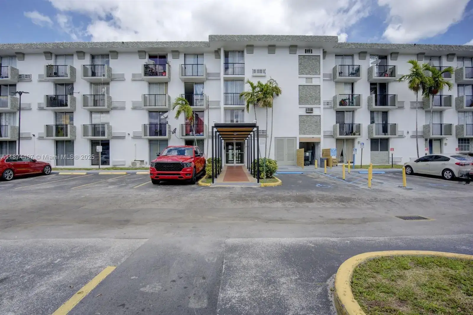 16450 NW 2nd Ave # 212, Miami FL 33169 photo 2