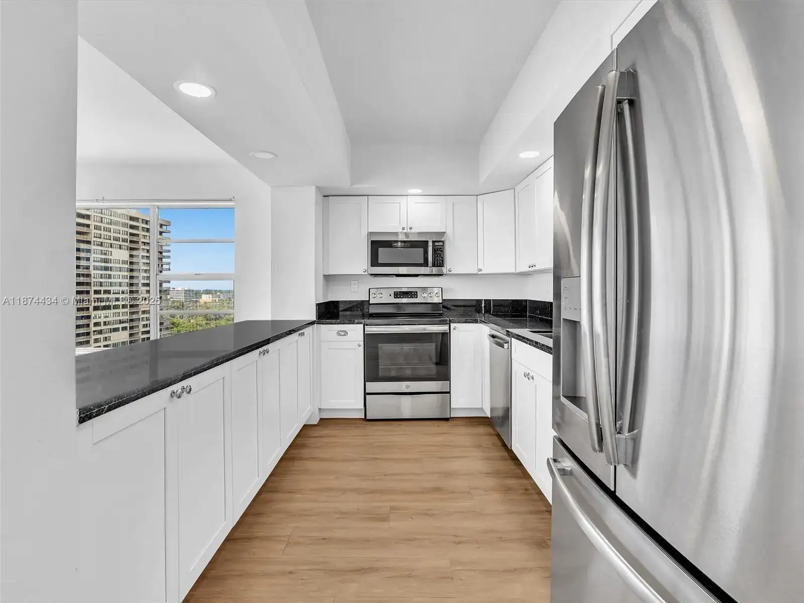 11111 Biscayne Blvd # 14G, Miami FL 33181 photo 3