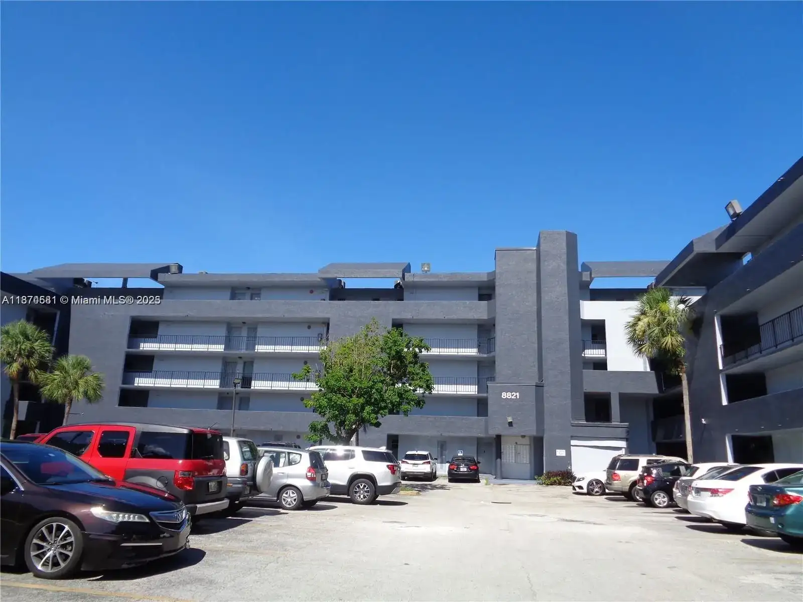 8821 W Flagler St # 503, Miami FL 33174 photo 3