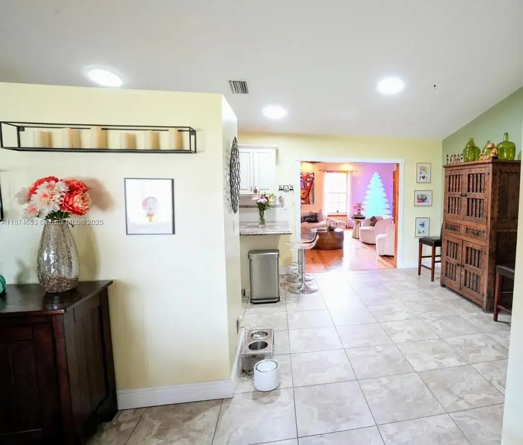 2304 SE 8TH TER, Cape Coral FL 33990 photo 3