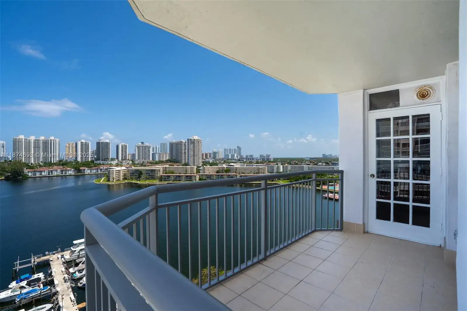 18041 Biscayne Blvd # 1404, Aventura FL 33160 photo 4