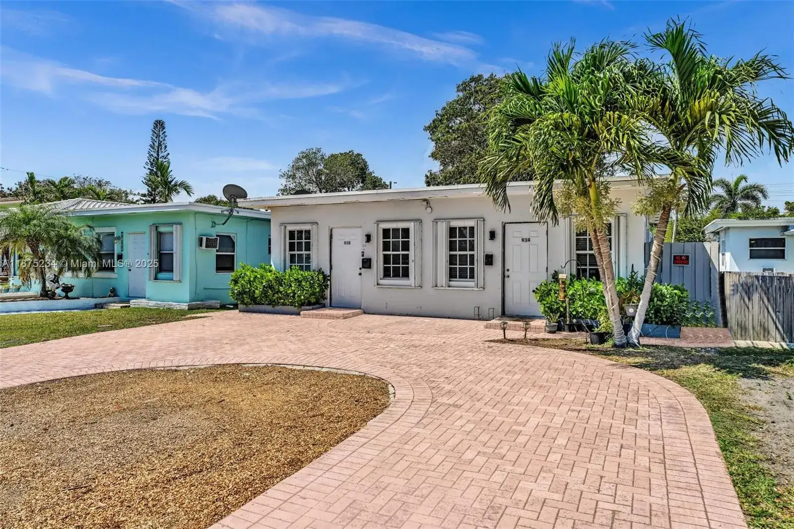 930 N 16th Ave # 1, Hollywood FL 33020 photo 2