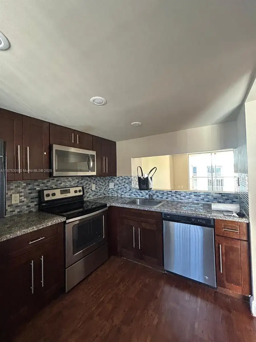 19741 SW 114th Ave # 361, Miami FL 33157 photo 2