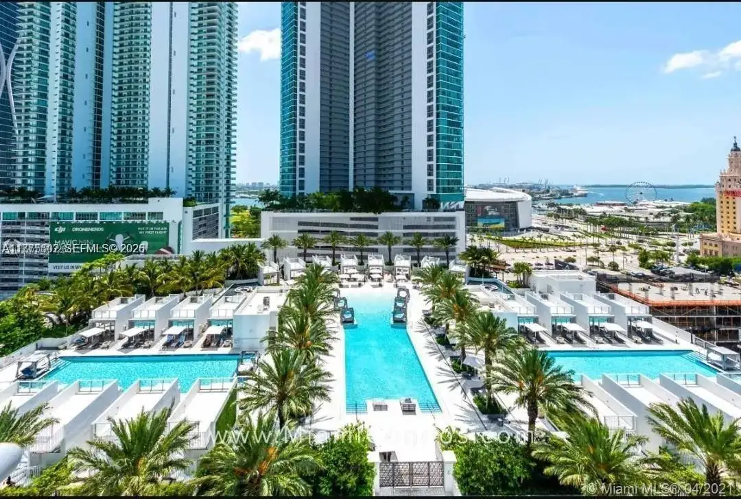 851 NE 1st Ave # 1203, Miami FL 33132 photo 4