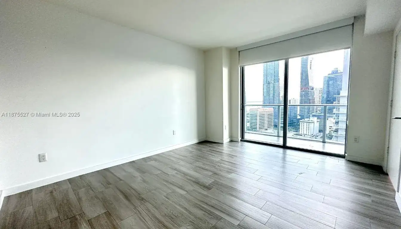 1100 S Miami Ave # 2403, Miami FL 33130 photo 4
