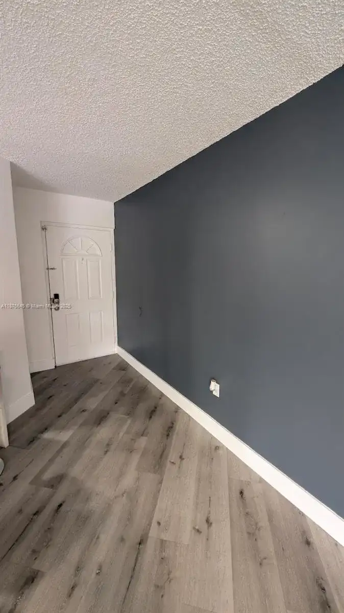 6292 NW 186th St # 212, Hialeah FL 33015 photo 2