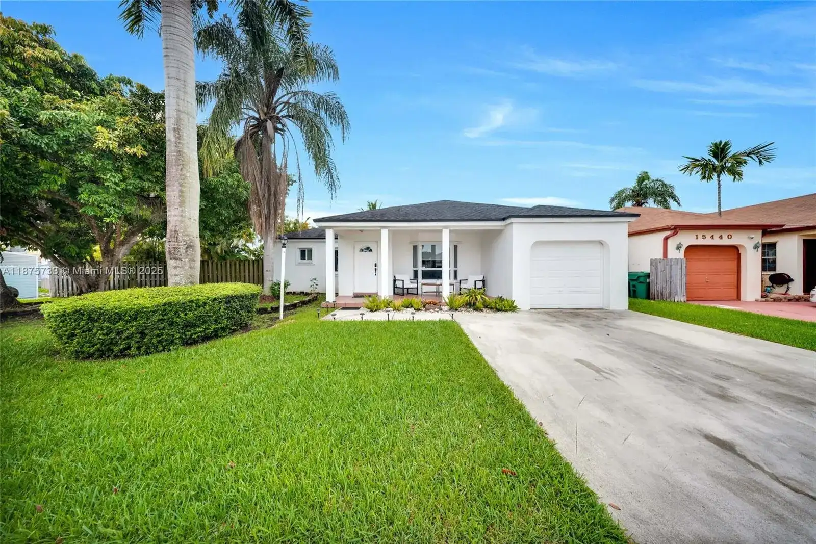 15450 SW 143rd Ave, Miami FL 33177 photo 3