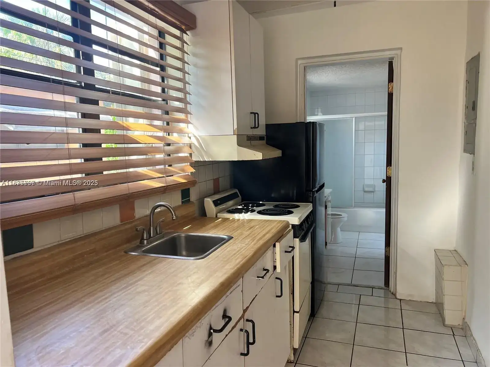 7021 SW 30th St # 1, Miramar FL 33023 photo 5
