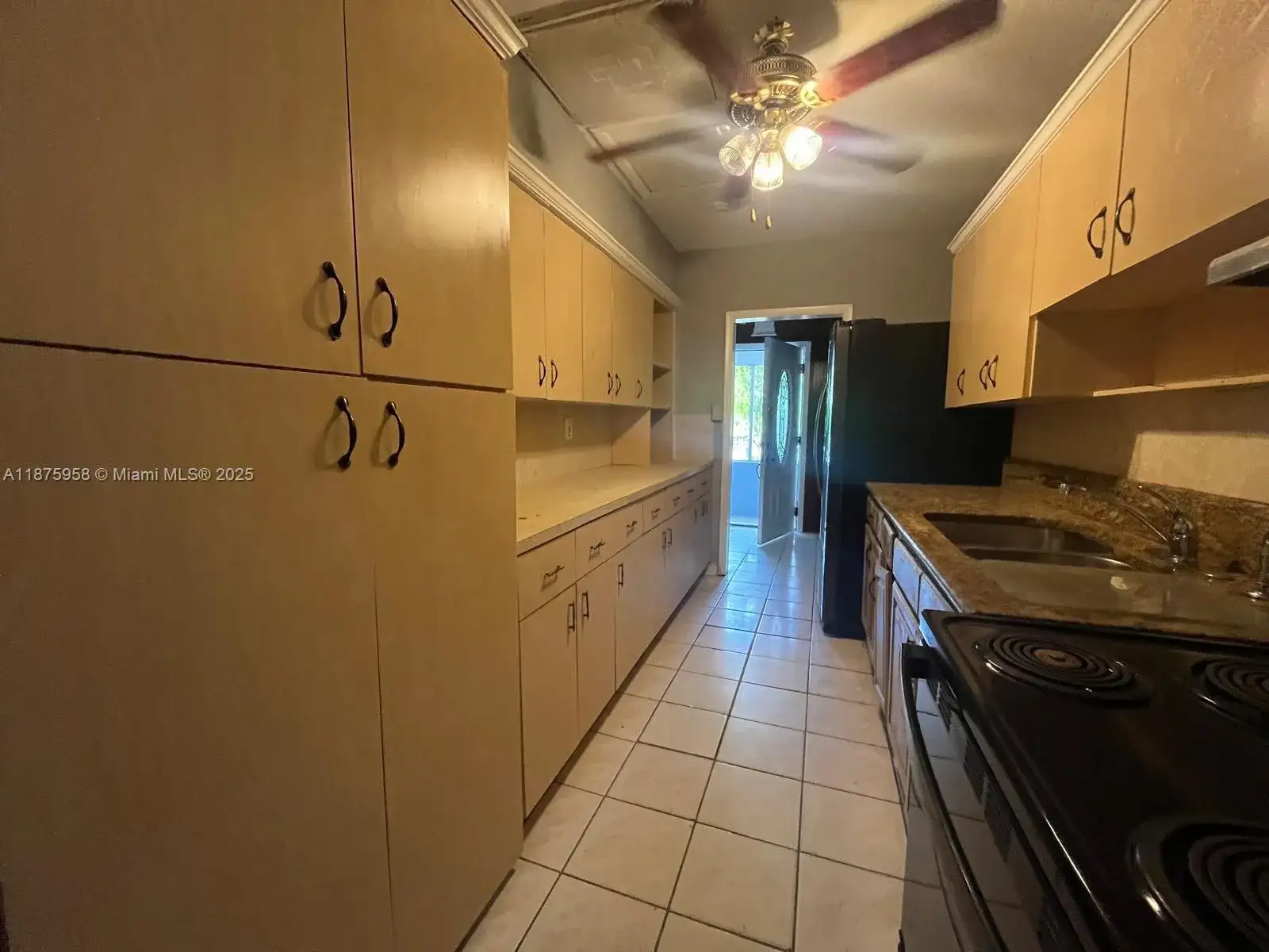 1330 NE 203rd St, Miami FL 33179 photo 5