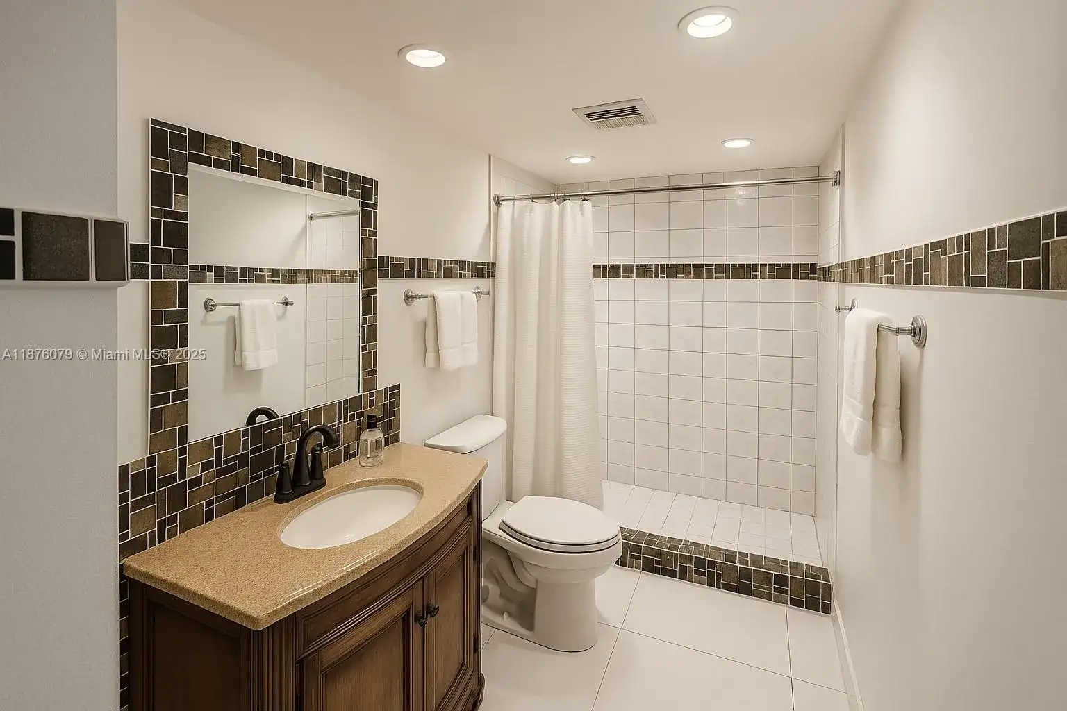 1175 NE Miami Gardens Dr # 703, Miami FL 33179 photo 4
